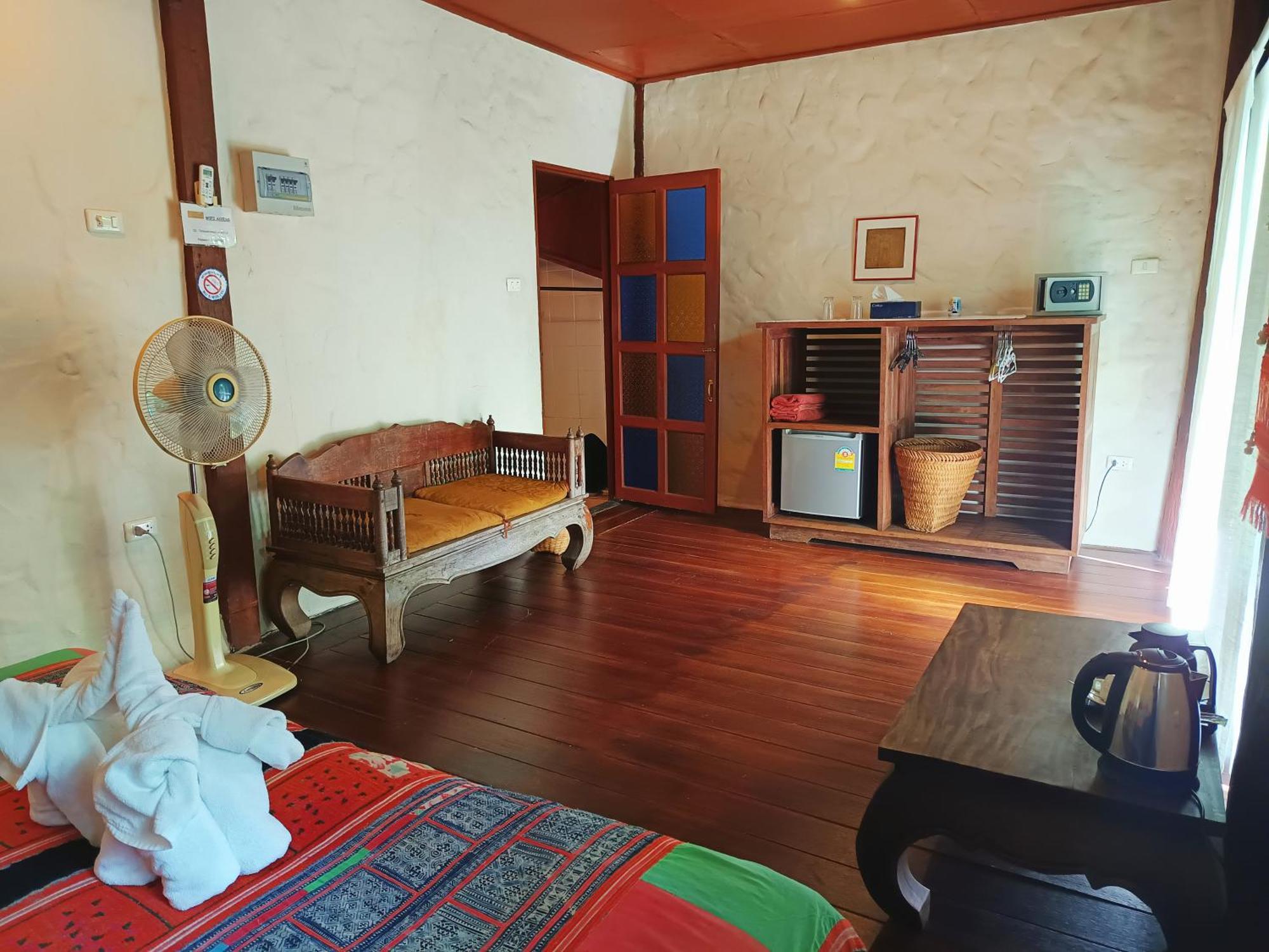 Tonnam Homestay チエンマイ エクステリア 写真