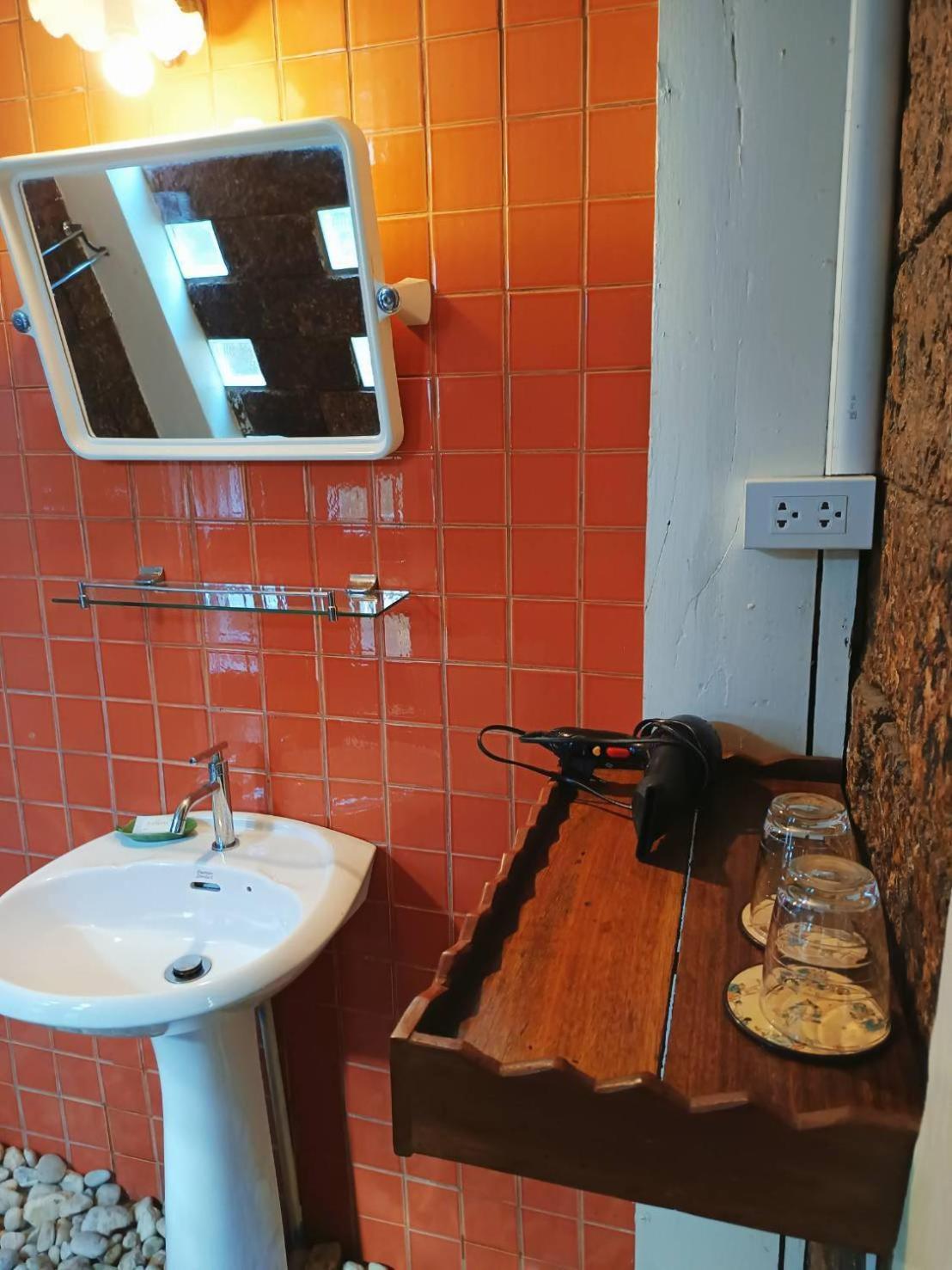 Tonnam Homestay チエンマイ エクステリア 写真